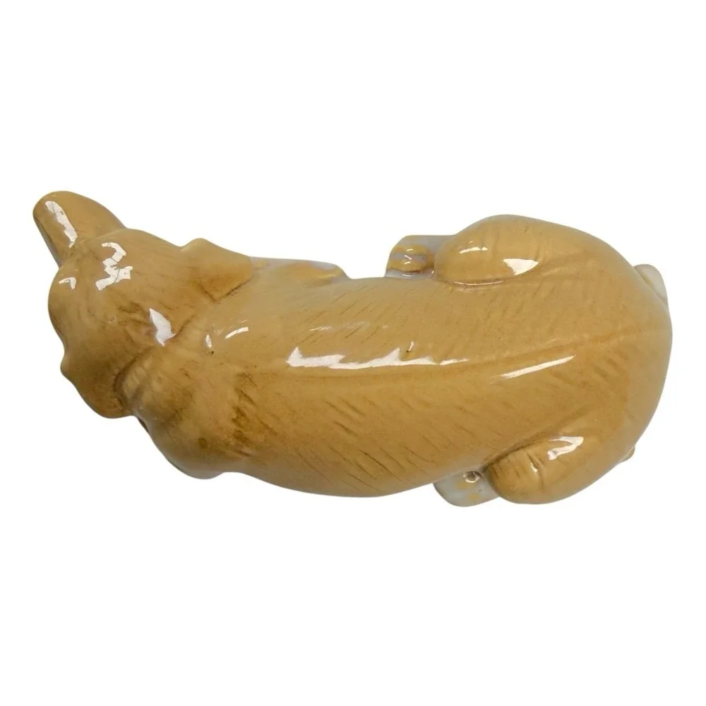 Vintage Golden Retriever Labrador Dog Puppy‎ Laying Down Figurine Glazed Pottery